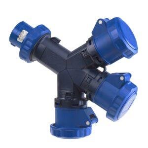Adaptador 1 clavija / 3 bases 3P+T 32A IP67 Ref: 16030