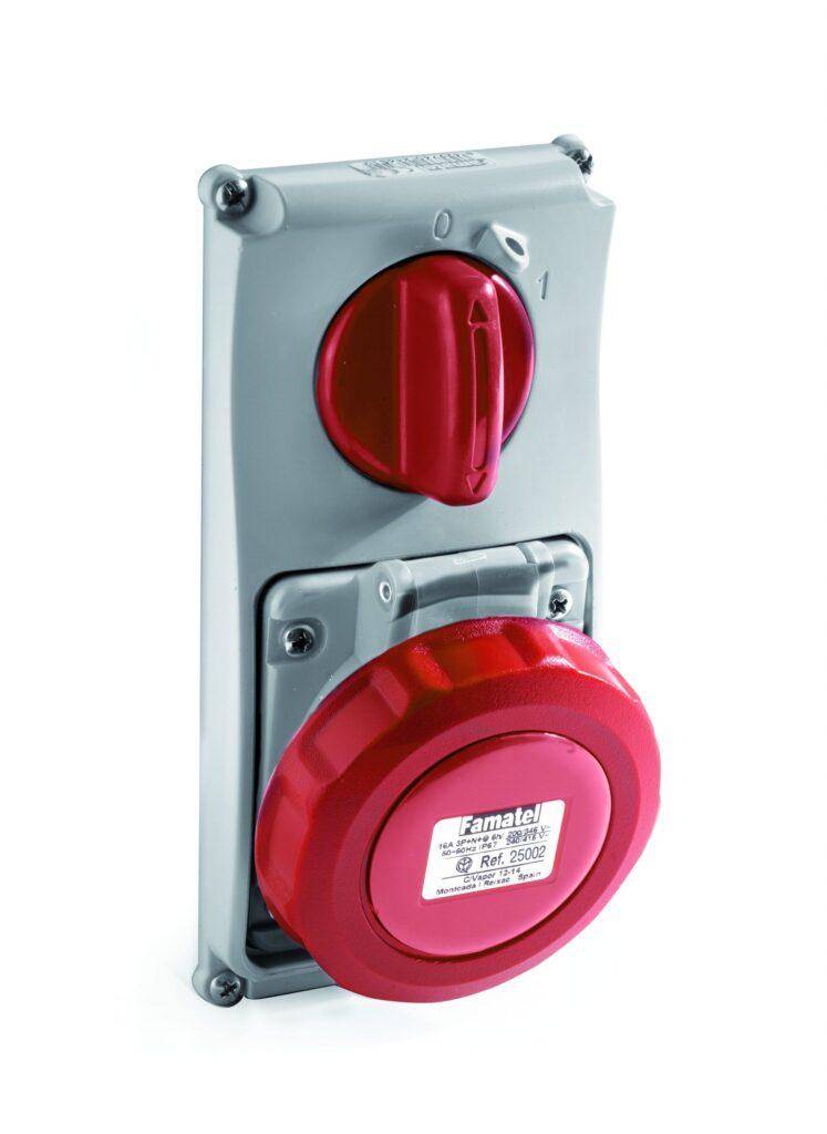 Famatel Base 3P+T 16A IP67 interblocante vertical de empotrar Ref ...
