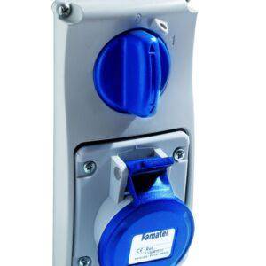 Famatel Base 3P+N+T 32A  IP54 interblocante vertical de empotrar Ref: 25042