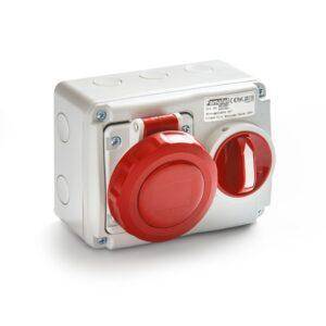 Famatel Base 3P+N+T 16A IP67 interblocante horizontal de superficie Ref: 25110