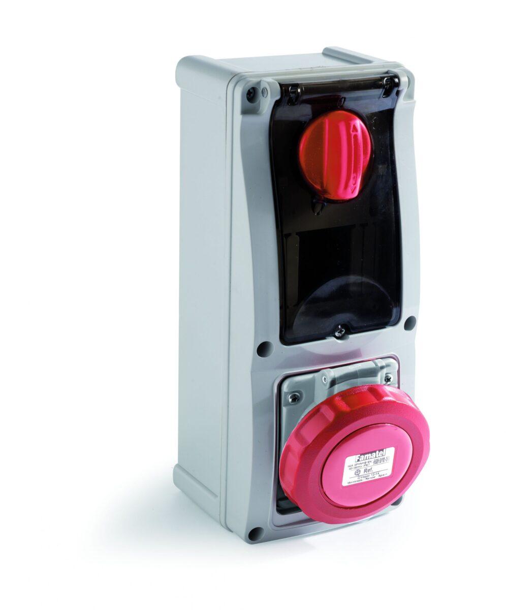BTicino S3611D Adattatore Tris con Spina, 2P+T, 16A per 1 Presa Tedesca e 2 Prese Bipasso, 1500