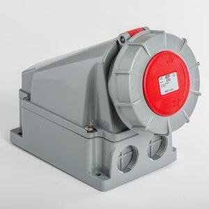Base mural IP66-IP67 3P+N+T 400V 63A 6H